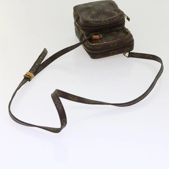 LOUIS VUITTON Monogram Mini Amazon Shoulder Bag - Picture 8 of 16